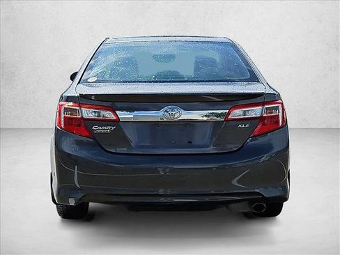 Used 2012 Toyota Camry XLE FWD image 6