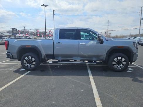 New 2026 GMC Sierra 2500 Denali w/ Denali Reserve Package AWD/4WD image 6