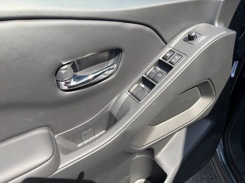 New 2026 Nissan Frontier SV AWD/4WD image 16