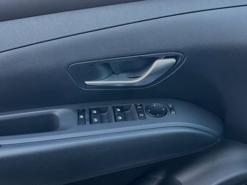 New 2025 Hyundai Tucson SEL image 12