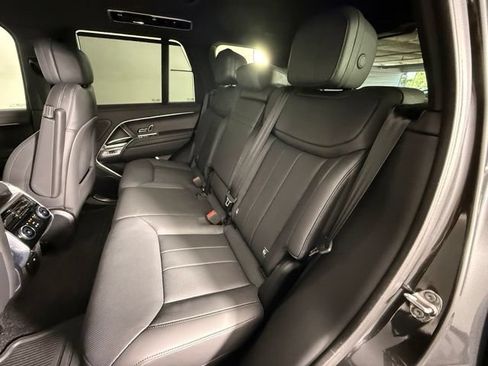 Used 2024 Land Rover Range Rover SE AWD/4WD image 19