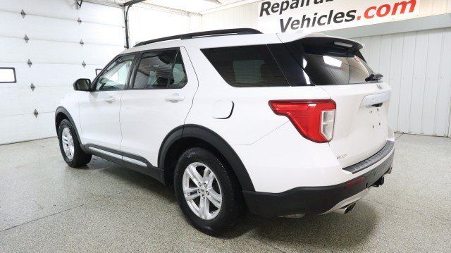 Used 2020 Ford Explorer XLT w/ Equipment Group 202A RWD image 3