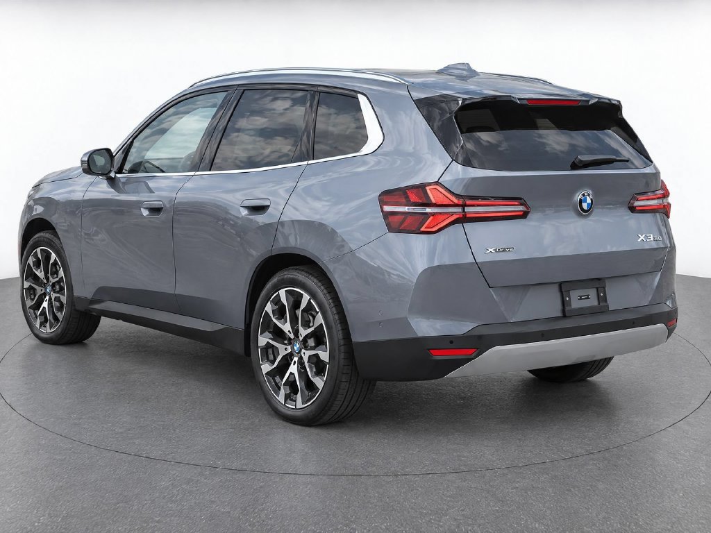 Used 2026 BMW X3 xDrive30i w/ Premium Package AWD/4WD image 4
