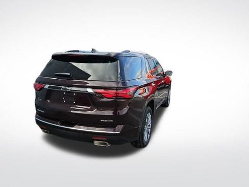Certified 2023 Chevrolet Traverse Premier w/ LPO, Floor Liner Package image 8