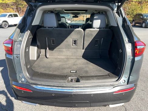 Used 2020 Buick Enclave Essence image 31