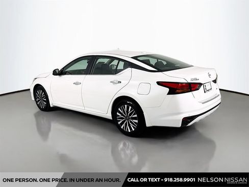 Certified 2023 Nissan Altima 2.5 SV AWD/4WD image 7