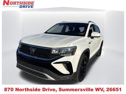 Used 2022 Volkswagen Taos SE