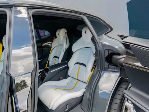 Used 2024 Ferrari Purosangue AWD/4WD image 11