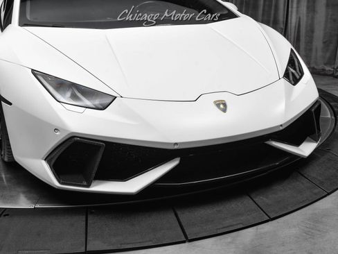Used 2016 Lamborghini Huracan LP 610-4 Avio AWD/4WD image 38