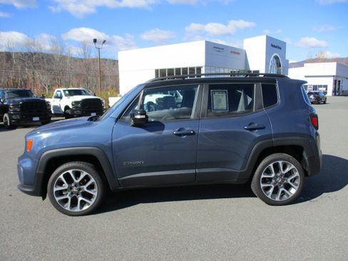 Certified 2022 Jeep Renegade Limited w/ Sun, Sound & Wheels Group image 8