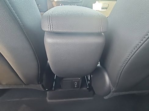 New 2025 Buick Encore GX Preferred image 14