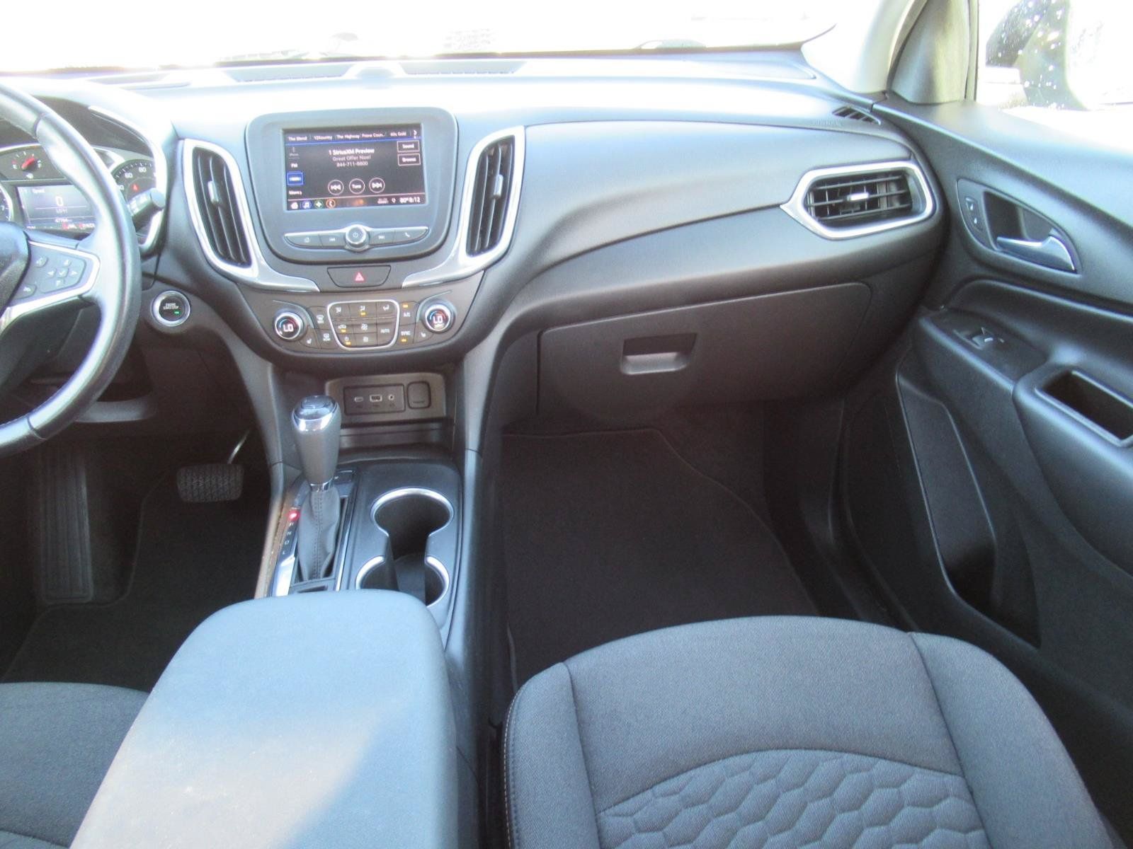 Used 2020 Chevrolet Equinox LT FWD image 13