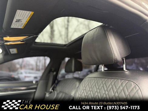 Used 2022 BMW 750i xDrive w/ Executive Package image 17