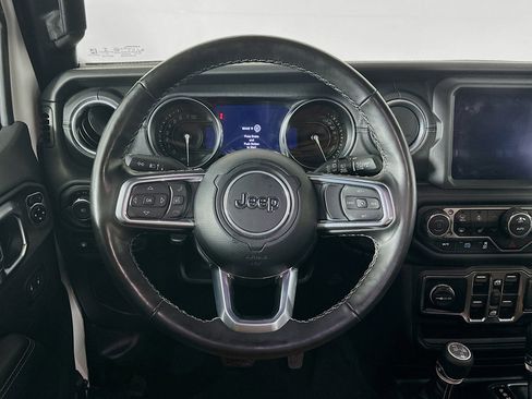 Used 2023 Jeep Wrangler Sahara w/ Cold Weather Group image 17