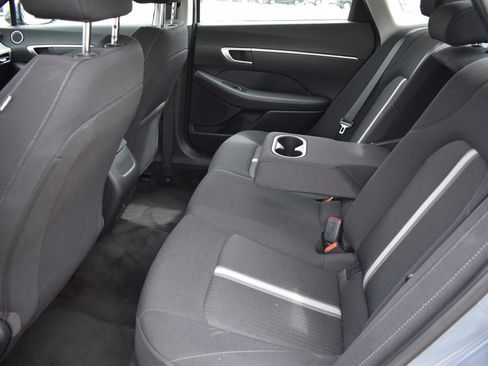 Used 2025 Hyundai Sonata SEL FWD image 16