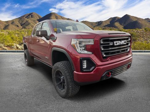 Used 2019 GMC Sierra 1500 AT4 w/ AT4 Premium Package AWD/4WD image 3