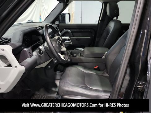 Used 2023 Land Rover Defender 130 SE AWD/4WD image 28