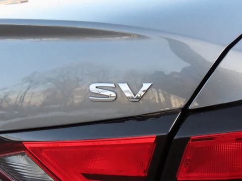 Used 2022 Nissan Altima 2.5 SV image 8