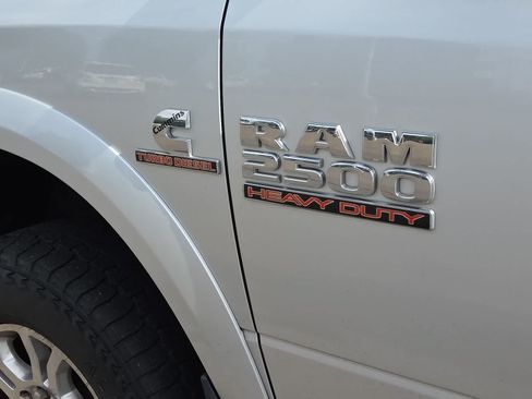 Used 2016 RAM 2500 Laramie AWD/4WD image 15