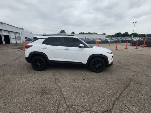 Used 2022 Chevrolet TrailBlazer ACTIV FWD image 11