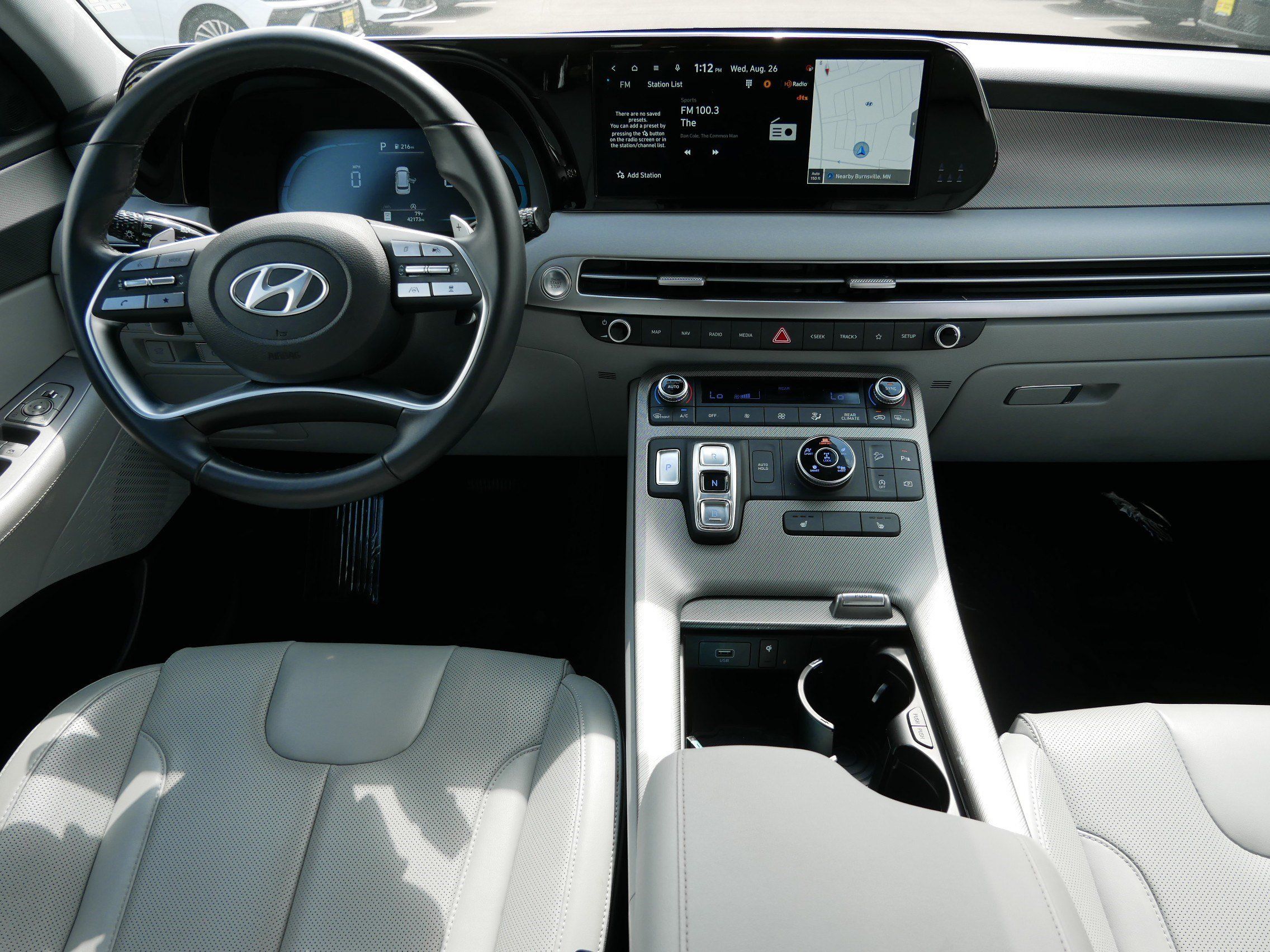 Used 2024 Hyundai Palisade SEL AWD/4WD image 10