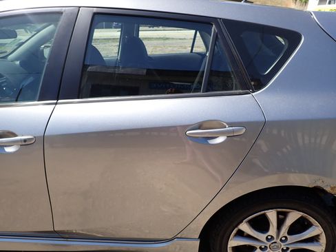 Used 2010 MAZDA MAZDA3 s Sport image 19