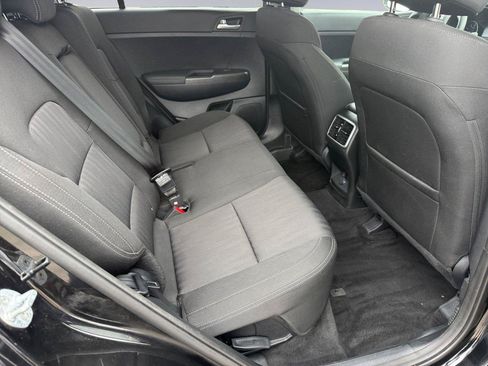 Used 2022 Kia Sportage LX AWD/4WD image 12