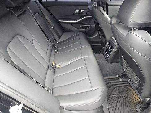 Used 2020 BMW 330i xDrive Sedan w/ Convenience Package image 5