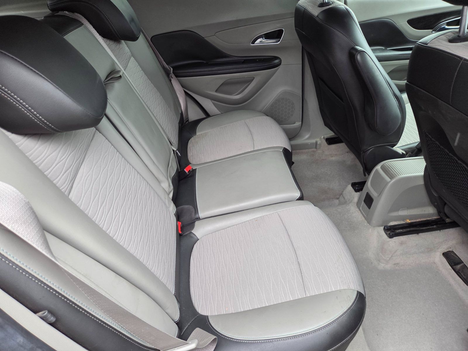 Used 2016 Buick Encore FWD image 10