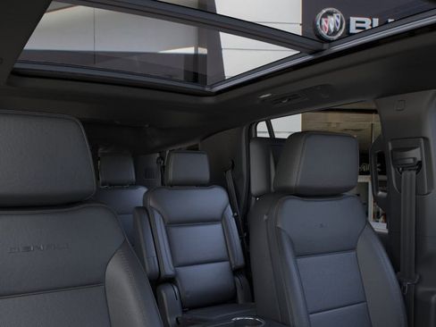 New 2026 GMC Yukon Denali w/ Denali Reserve Package AWD/4WD image 24