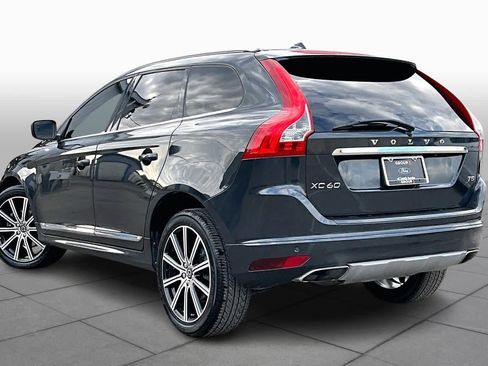 Used 2016 Volvo XC60 T5 Platinum image 11