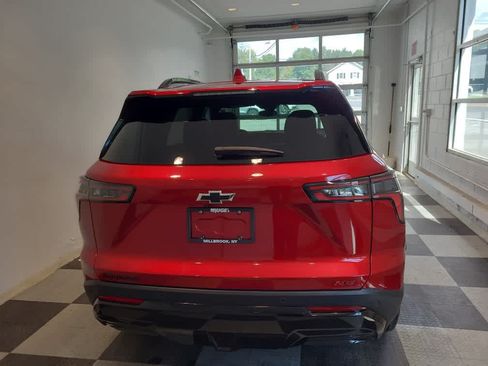 Used 2025 Chevrolet Equinox RS w/ Convenience Package III FWD image 4