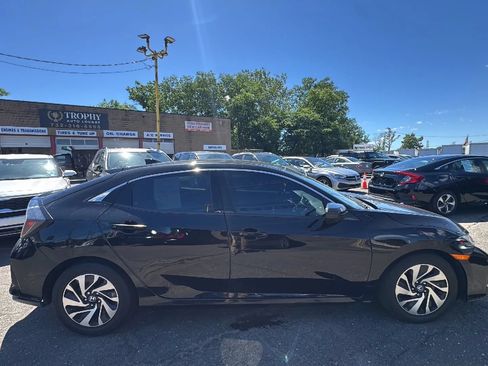 Used 2019 Honda Civic LX image 4