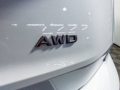 Certified 2026 Nissan Rogue SV AWD/4WD image 10