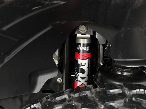 Used 2022 Jeep Gladiator Rubicon image 17