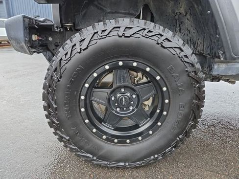 Used 2020 Jeep Gladiator Sport w/ Quick Order Package 24S image 5