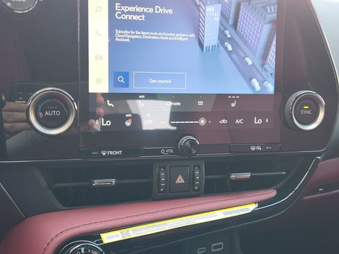 Certified 2026 Lexus NX 350 AWD w/ Accessory Package (Z1) image 17