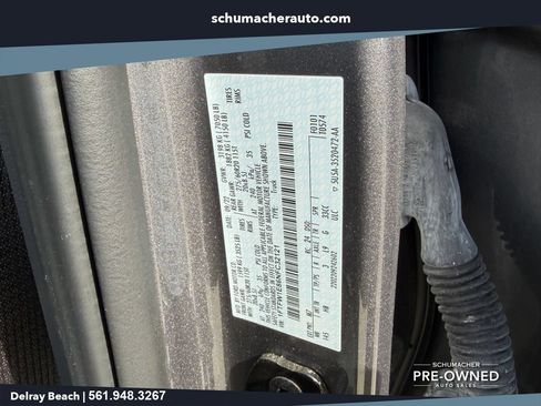Used 2022 Ford F150 Lariat w/ Equipment Group 502A High AWD/4WD image 19