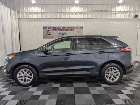 Used 2024 Ford Edge SEL w/ Convenience Package AWD/4WD image 2