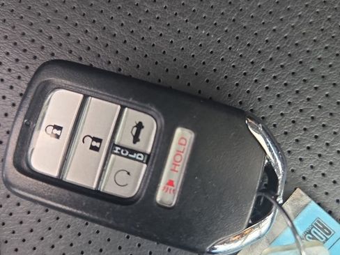 Used 2018 Honda Civic EX-L image 33