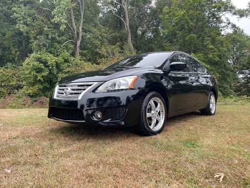 Used 2015 Nissan Sentra SV image 22