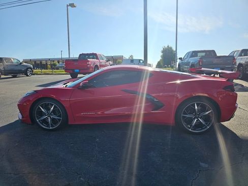 Used 2023 Chevrolet Corvette Stingray Coupe w/ Z51 Performance Package RWD image 5