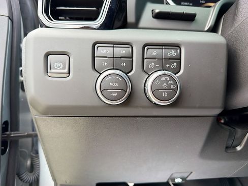 Used 2026 GMC Sierra 2500 AT4 w/ AT4 Premium Plus Package AWD/4WD image 14