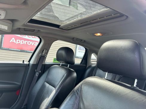 Used 2006 Chevrolet Impala LTZ FWD image 18
