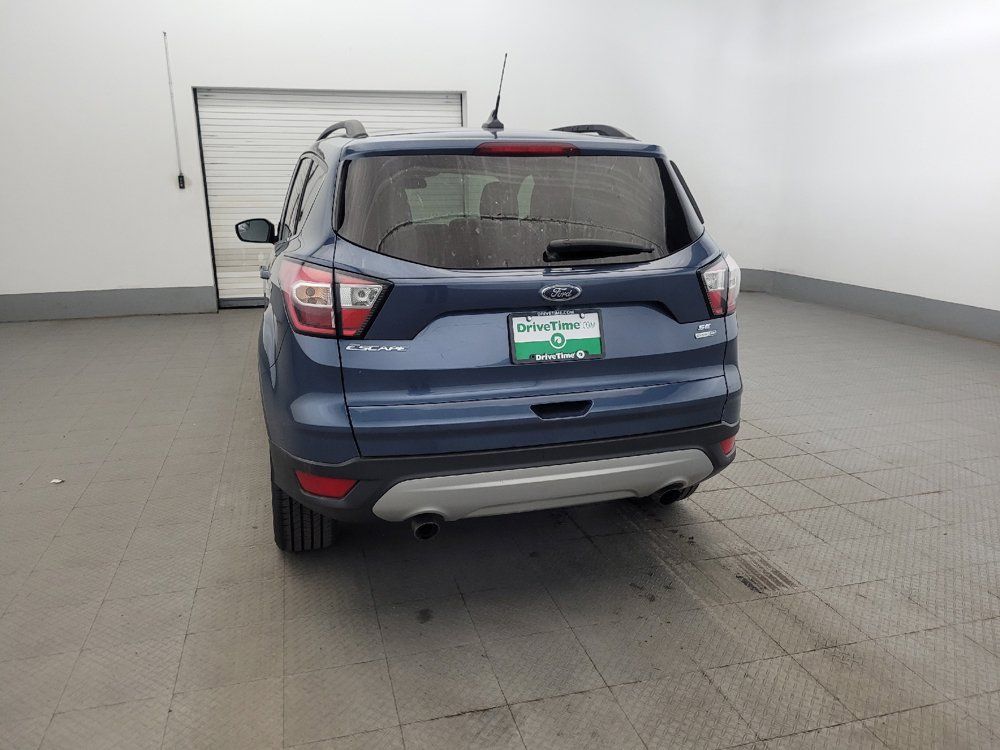 Used 2018 Ford Escape SE w/ SE Sync 3 Package AWD/4WD image 6