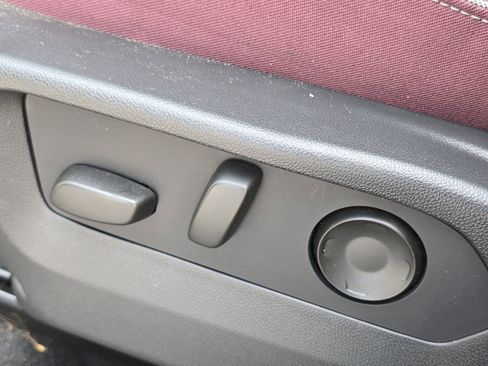 Used 2024 Buick Envision Sport Touring image 12