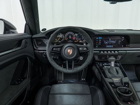 Used 2026 Porsche 911 GT3 image 25