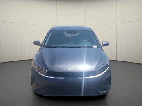 Used 2024 Kia Forte LXS FWD image 2