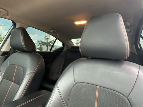 Used 2022 Nissan Altima 2.5 SR FWD image 11