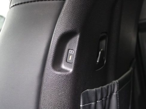 Used 2024 Kia Telluride S w/ S Sunroof Package image 26